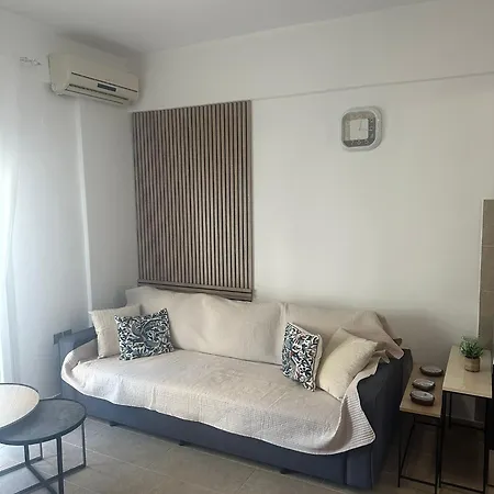 Family Corner Apartment Pefkochori